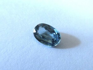 ☆ブルージルコン　ルース1点　約1.8ct　#1727