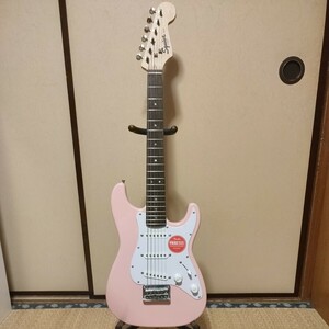 Squier by Fender MINI STRATOCASTER ~Shell Pink~【ミニサイズストラトキャスター】