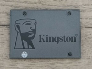 Kingston SQ500S37 2.5inch SATAⅢ Solid State Drive 120GB 【内蔵型SSD】