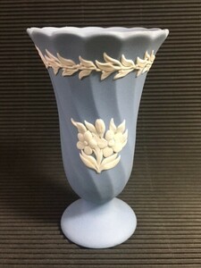 ◎ウェッジウッド ジャスパー 螺旋紋 花瓶 「花」◎e43r