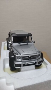 1/18 Autoart メルセデス・ベンツ　G63 AMG　6x6　美品