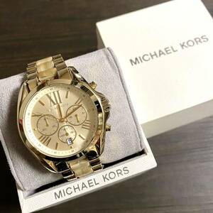 【大特価!!】MICHAEL KORS マイケルコース 英字クロノグラフ腕時計 ゴールド×大理石調 人気モデル 冬 バレンタイン プレゼント■