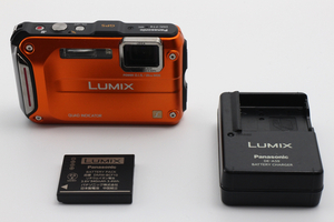 4614- パナソニック Panasonic LUMIX DMC-FT4-D サンライズオレンジ 防水 美品