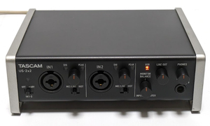 TASCAM タスカム US-2×2 オーディオインターフェース フェイス Audio InterFace