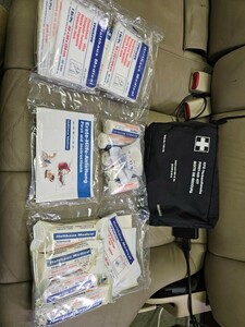 ◆ BMW 純正品 ファーストエイドキット 救急セット 救急箱 FIRST AID KIT 未使用品★