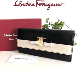 フェラガモ Ferragamo ヴァラ リボン バイカラー サフィアーノ レザー 長財布 ヴィンテージ ウォレット ホワイト 白 ブラック 黒 ゴールド