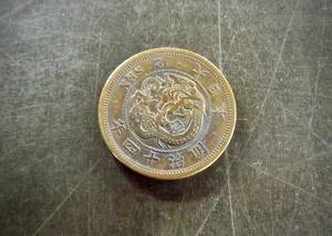 2銭銅貨 明治14年 送料無料 （13678）　　　　硬貨 古銭 アンティーク　日本 貨幣 近代 コレクション 