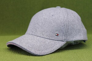 新品並行正規 トミーヒルフィガー ウール混 メタルロゴ 帽子 キャップ グレイ 灰色 フリーサイズ 管理nskNo4Bc