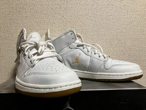 NIKE AIR JORDAN RETRO 1 white/metallic silver bla/argmet