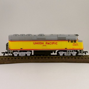 アメリカ LIFE-LIKE ディーゼル機関車 UNION PACIFIC 3901 8246 F-40 LOCO 鉄道模型