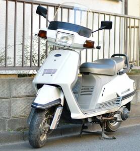 YAMAHA　シグナスXC-125　V50　1988年。始動、走行良好。カウルL　R、Vベルト、マフラー新品取付済み。機能は全て確認済み。長期保管品。