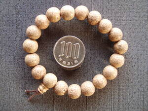 玉手箱シリ-ズ　イ-159 天然珍稀品大粒老星月菩提ブレスレット　念珠