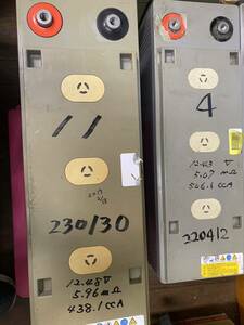 バッテリー 日立　蓄電池　ゴルフカート用12V 100Ah制御弁式据置鉛蓄電池 HC-100-12 中古　3個セット