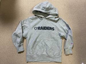 激安! GU NFL RAIDERS ジーユー アメフト ラスベガス レイダース フーデッド パーカー グレー 灰色 メンズ XS キッズ 160位