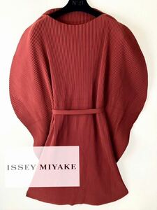 B36 collectionモデル◎極美品●イッセイミヤケ●ISSEY MIYAKE●プリーツプリーズ●変形ドレス　ワンピース レディース 大きいサイズ　