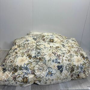 1107 フェザーランド　羽毛掛布団　サイズ190×210cm ダブルサイズ　寝具　布団　花柄