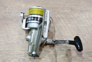 ●レトロ 釣具 ｜スピニングリール｜DAIWA ダイワ シルバーライン1000 ｜シルバー オールドリール ■O3339