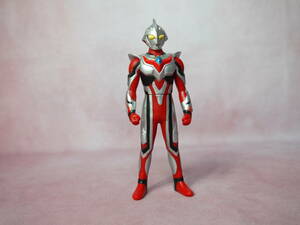 ウルトラヒーローシリーズ　ウルトラマンネクサス　ジュネッス　バンダイ　ソフビ　フィギュア　全高16センチ