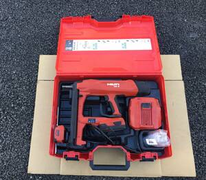 ※引き取り限定です。！！！　★値下げ74000円★　BX3-L　BX3　HILTI　ヒルティ　バッテリー式鋲打機　バッテリー×2