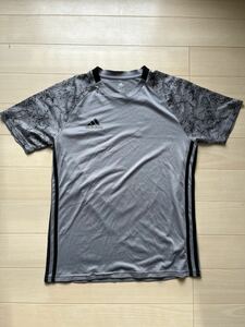 SALE★A adidas 半袖ウェア　グレー