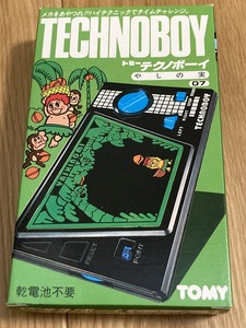 ★新品未開封 トミー テクノボーイ07 やしの実 レトロ ゲーム おもちゃ TOMY TECHNOBOY JAPAN 電池不要 ゼンマイ 箱付 B