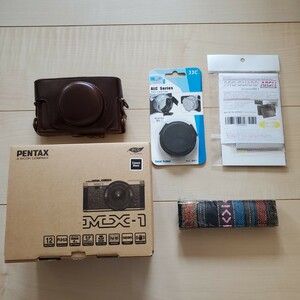 新品未使用 ペンタックス PENTAX デジタルカメラ PENTAX MX-1 クラシックブラック レザーケース 液晶プロテクター レンズカバー 送料込み