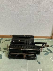 1円 希少 レア NIPPON CALCULATING MACHINE 日本計算機 富士星印 手回し 計算機 昭和 レトロ ヴィンテージ コレクション 現状品 保管品