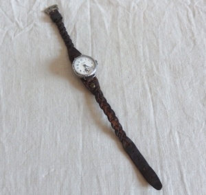 古い腕時計 LE PAON 革バンド レディース ジャンク