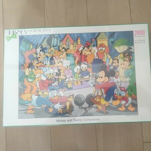 DISNEY CHARACTERS ミッキーマウスと20人の仲間 2000ピースパズル ジグソーパズル テンヨー　廃盤　超希少品　 
