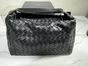 ボッテガヴェネタ BOTTEGA VENETA 黒 レザー ブラック ハンドバッグ 