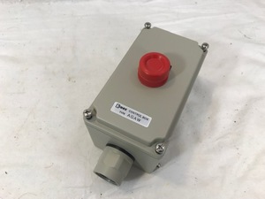 IDEC　CONTROL BOX　コントロールボックスTYPE AGAW　125/300V 5/3A 電磁用 防雨型
