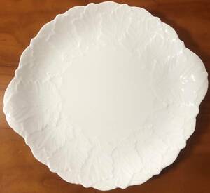 [中古美品]　ナルミ　皿　ソーサ―　25㎝　白　Narumi plate 