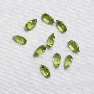 ペリドットルース　4x6mm ペアシェープ【1個売り】