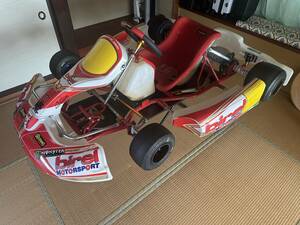 birel ～ビレル～ R32 レーシングカート