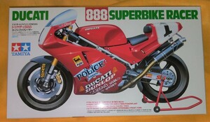 ドゥカティ 888 スーパーバイクレーサー　1/12　プラモデル　　タミヤ