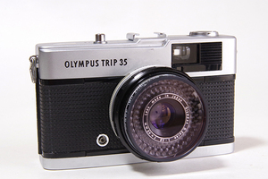 オリンパス OLYMPUS TRIP 35 フィルムカメラ