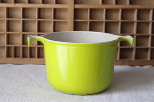 フランスビンテージ★LE CREUSET Enzo Mari Mama☆ココット