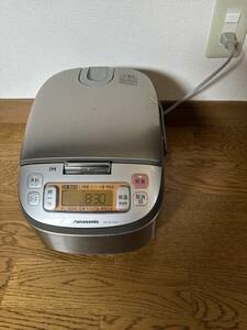 ◆Panasonic パナソニック　IHジャー炊飯器　SR-HC10J9