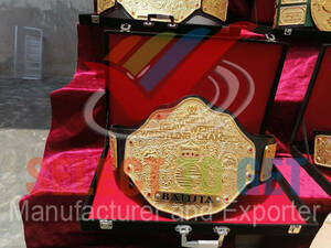 海外 送料込み 　高品質　WWE BIG GOLD 　プロレス　レスリング　チャンピオンベルト　レプリカ　ケース付き