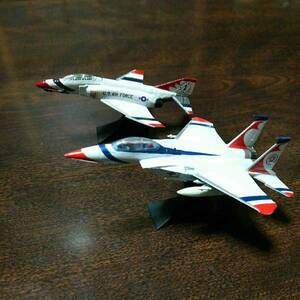タカラ 1/200 アメリカ空軍 TF-15A & F-4E