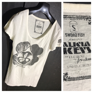 SWORD FISH ソードフィッシュ ALICIA KEYS アリシア キーズ FREEDOM 半袖 ミュージシャン ロック Ｔシャツ ホワイト 白 S