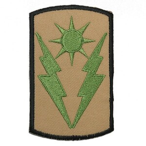 アイロンワッペン・パッチ アメリカ陸軍第40装甲旅団 グリーン 部隊章・階級章