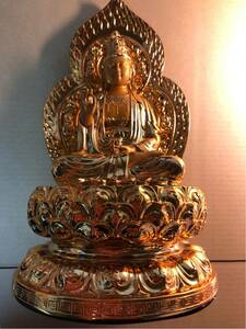 観音菩薩坐像 黄金色 仏像 仏教 観音様