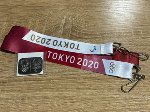 【即決】非売品 東京2020オリンピック tokyo2020 視覚障害者 関係者限定 マグネットバッジ ネックストラップセット 新品未使用 ピンバッチ