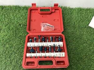 【中古品】トリマービットセット　 15PCS ROUTER BIT SET　ITSO4B4TYF3M