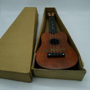y2433 ウクレレ THE HAWAIIAN 中古品 現状品 ハワイアン 木製 軽量 弦楽器 楽器 器材 ギター 音楽