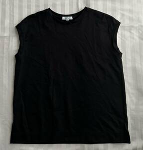 【PLSTプラステ・クルーネックフレンチスリーブＴシャツＭサイズ・ブラック黒】カットソージャケットインナーニットセーターブラウス