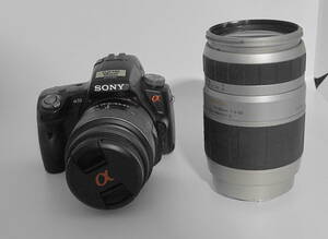 カメラ　SONY　SLT-A33　SONYズームレンズ　SAL 1855　3.5-5.6 /18-55SAM 　タムロンズームレンズ　70-300mm 14-5.6:4-5.6