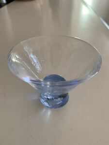 セール　SALE ガラス　お猪口　盃　おちょこ　杯　水色　ガラス製　ぐい呑み　酒器　ブルー