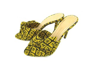 シャーロットオリンピア CHARLOTTE OLYMPIA LOLA ミュール サンダル PRICKLY PINEAPPLE PRINT イエロー 35 レディース